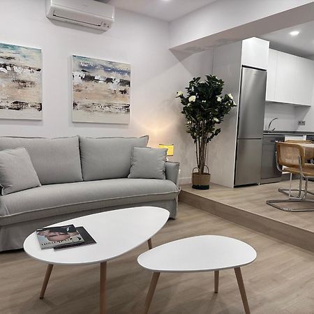 Apartamentos Paseo De La Estacion Salamanca Exteriör bild
