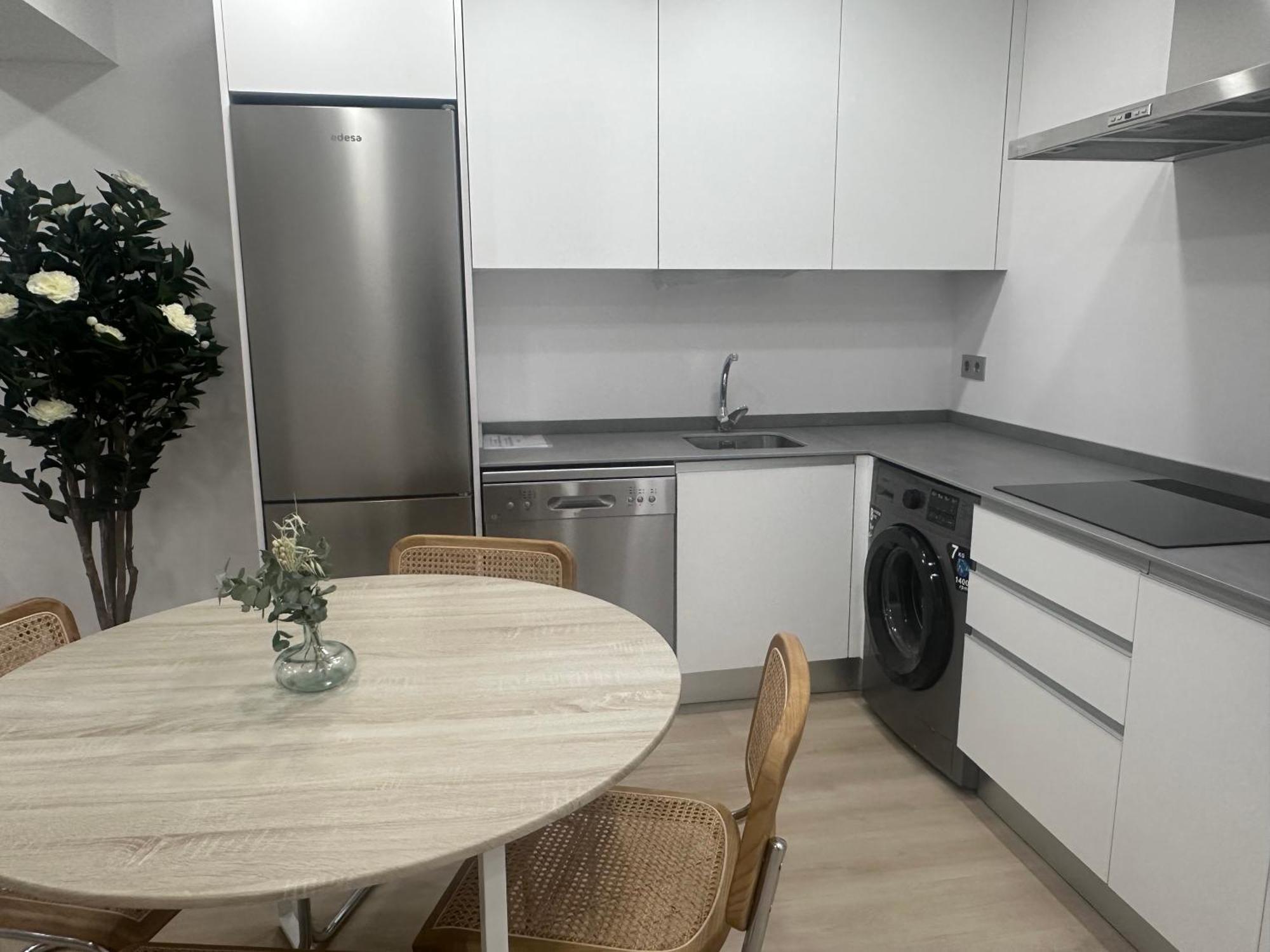 Apartamentos Paseo De La Estacion Salamanca Exteriör bild