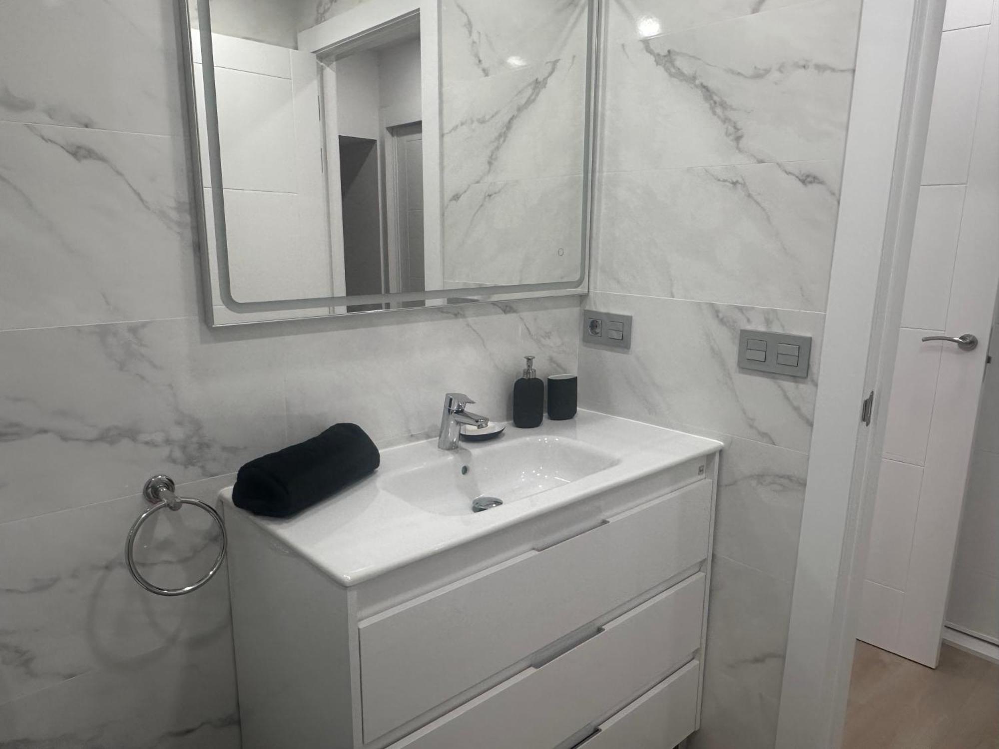 Apartamentos Paseo De La Estacion Salamanca Exteriör bild